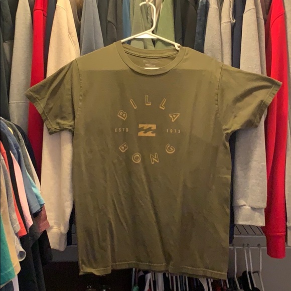 Billabong TShirt - Picture 1 of 3